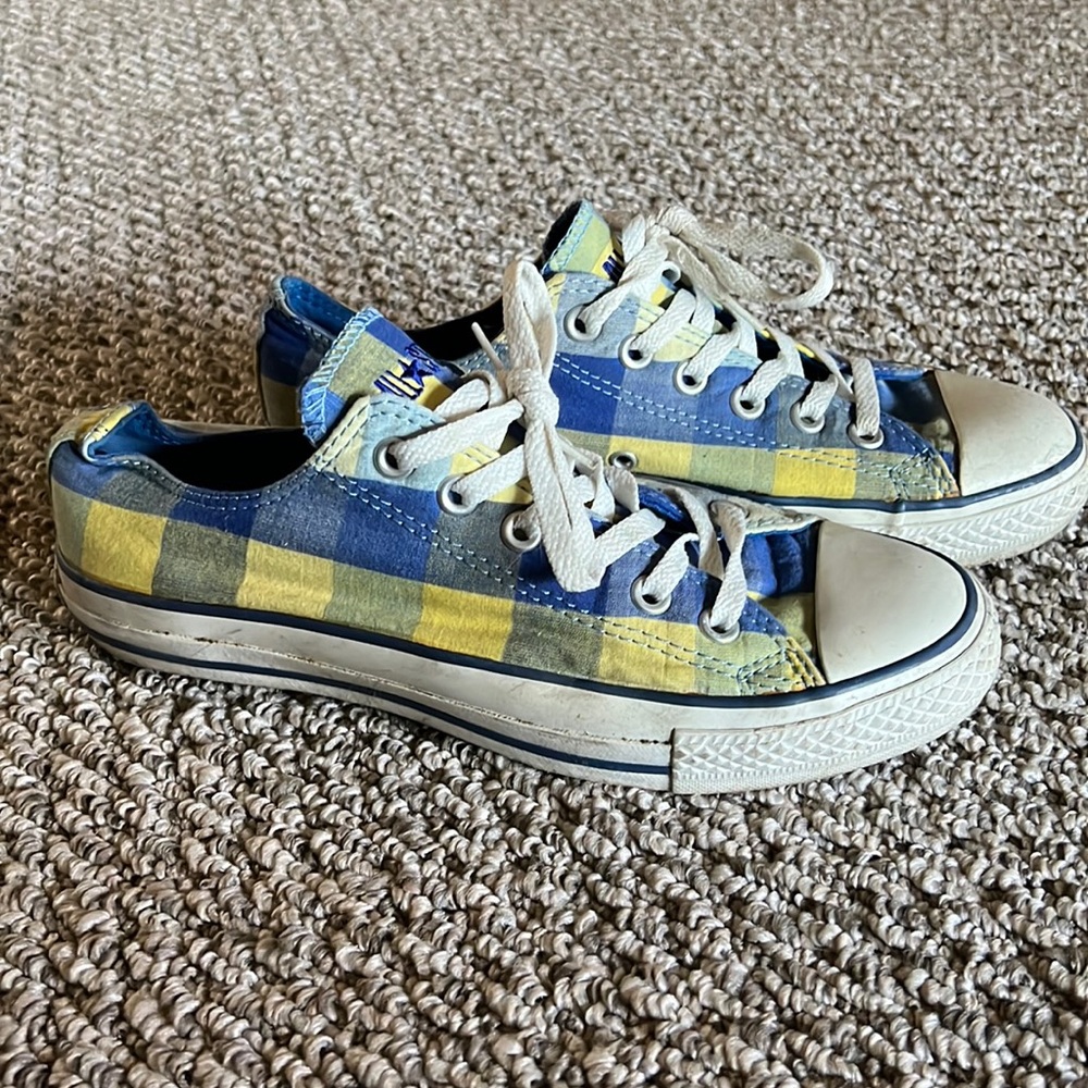 Converse blue and yellow plaid all star Chuck Taylor size 7m 9w